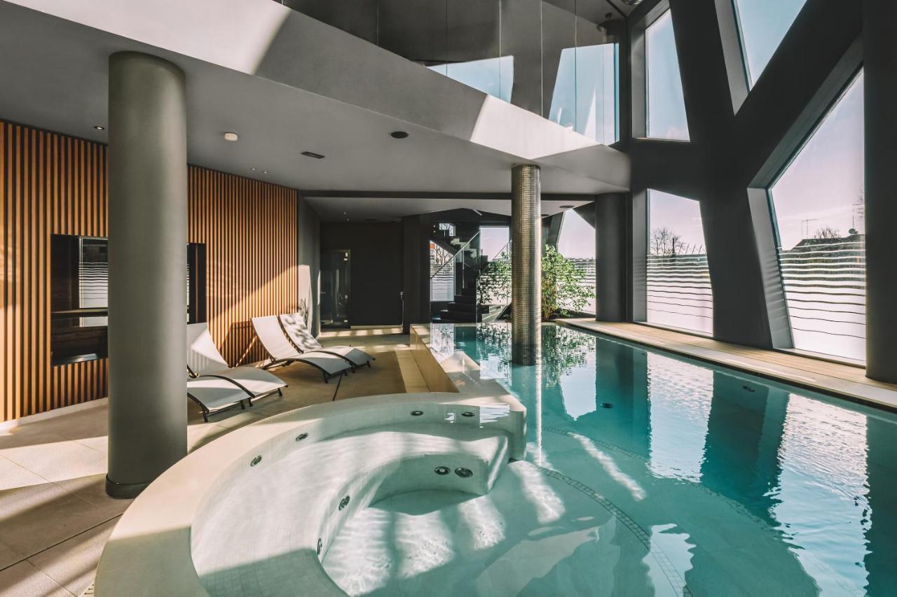 Comfort Triple Room Spa Access