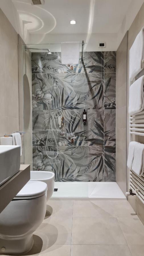 Single Room,1661106297:JPEG